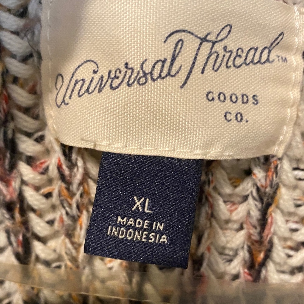 Universal Thread Beige and Brown Chunky Sweater - Picture 2 of 6
